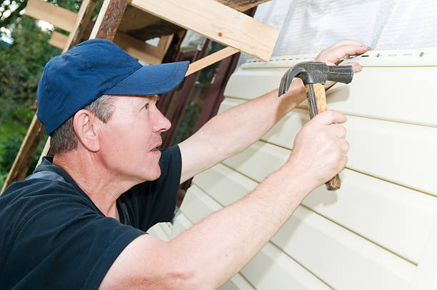 How To Choose The Right Materials for Your Siding Installation in 'South Rosemary, NC